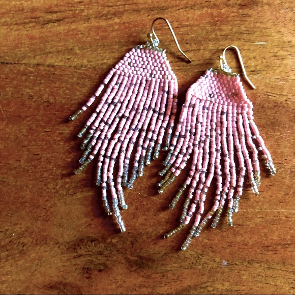 Source Unknown Jewelry - 2/$25 🌸 Pink & Metallic Warm Silver Tone Beaded Boho Earrings
